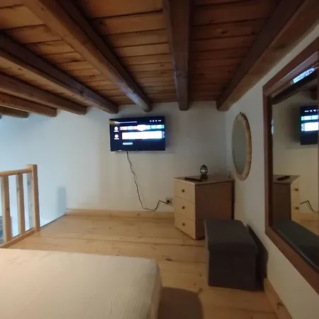 Grandpa's Place * Lagoudi Zia