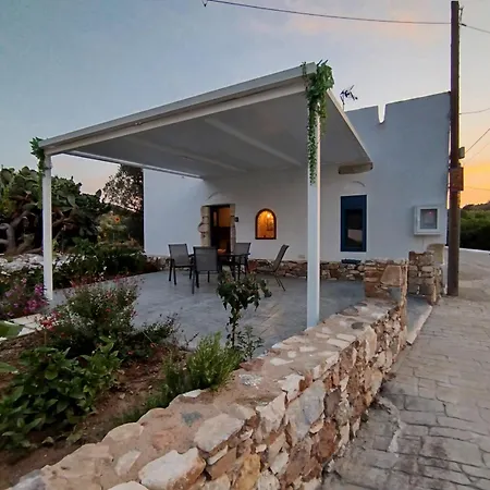 Grandpa's Place Holiday home