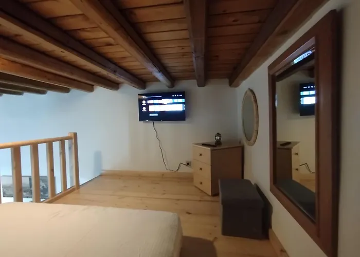 Grandpa's Place * Lagoudi Zia